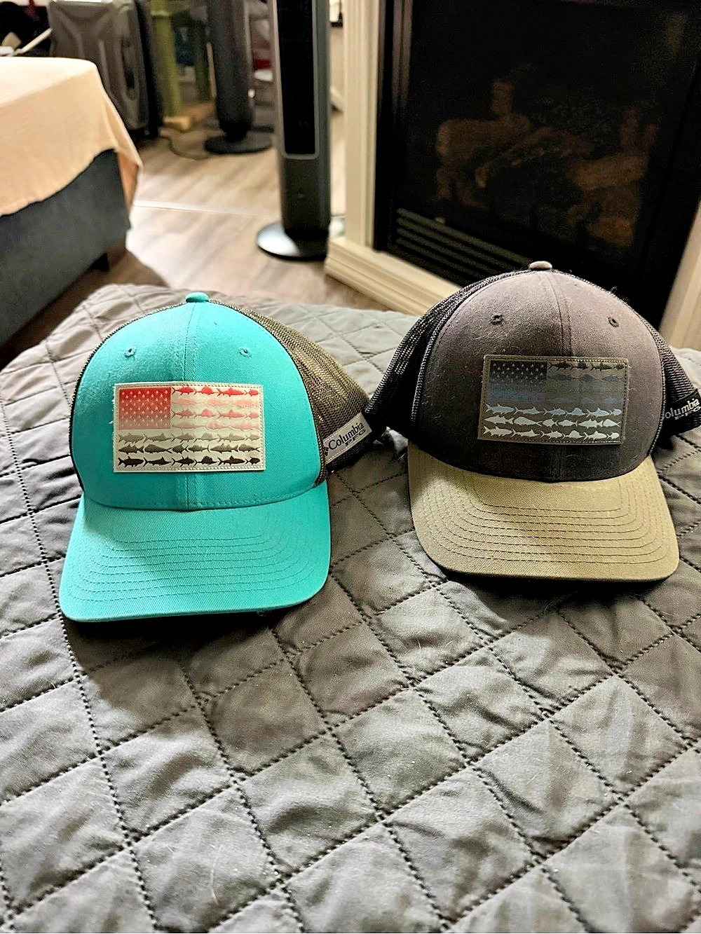 2 hats- Columbia PFG Mesh Snapback Fish Flag Ball Cap Set